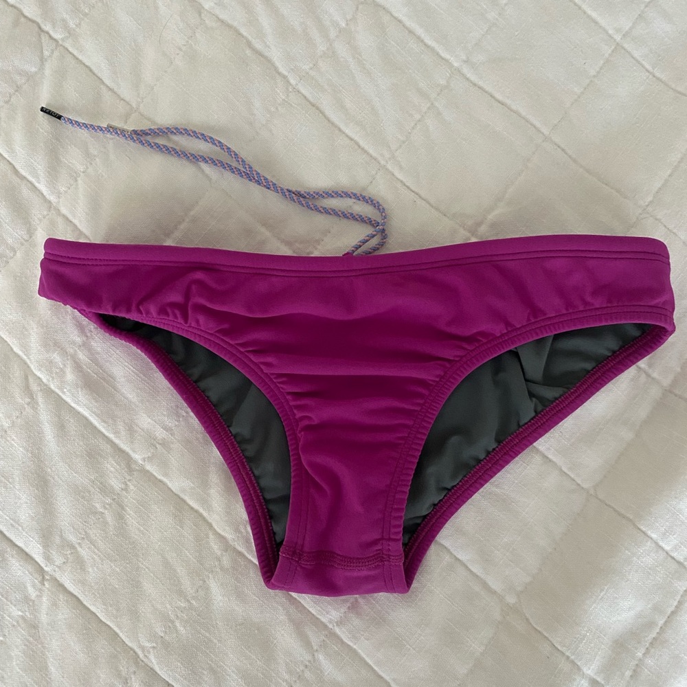 Jolyn Andy bottoms